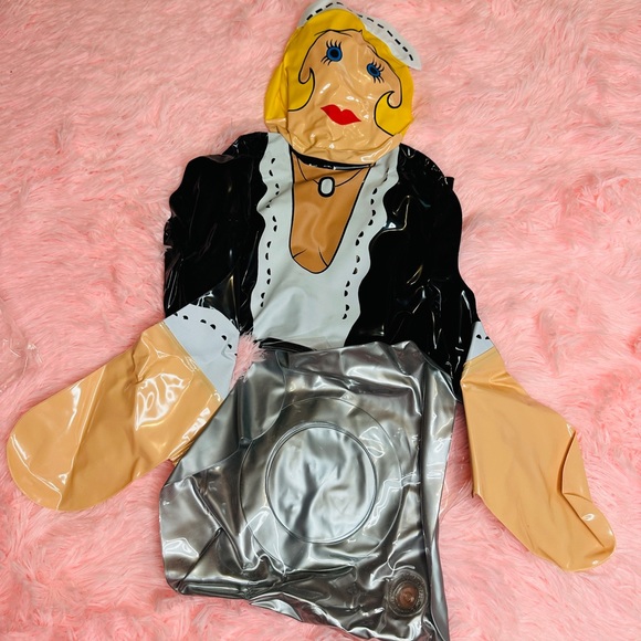 Vintage Quirky Unsinkable Drinkable Maid Majestic Gifts Rare Collectible - Picture 7 of 7